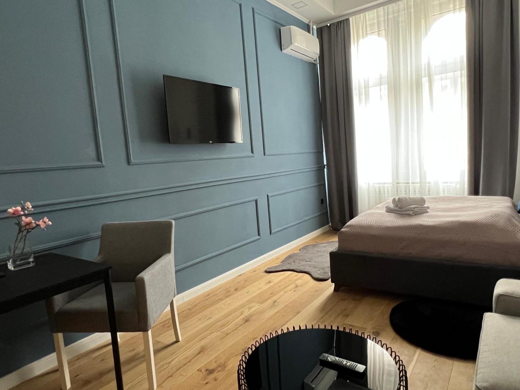 Room 44 Осиек Экстерьер фото